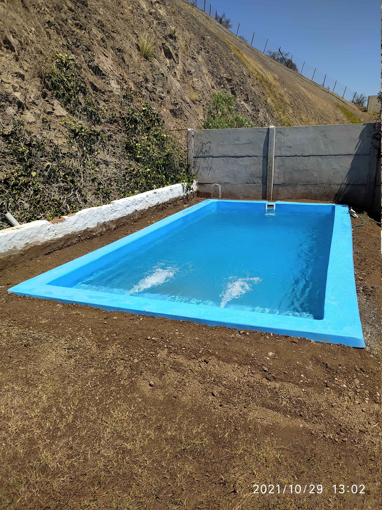 PISCINA FIBRA DE VIDRIO 4.3 X 2,3